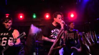 The Amity Affliction-Chasing Ghosts-Live