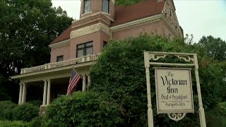 Destination Illinois: The Victorian Inn Bed & Breakfast