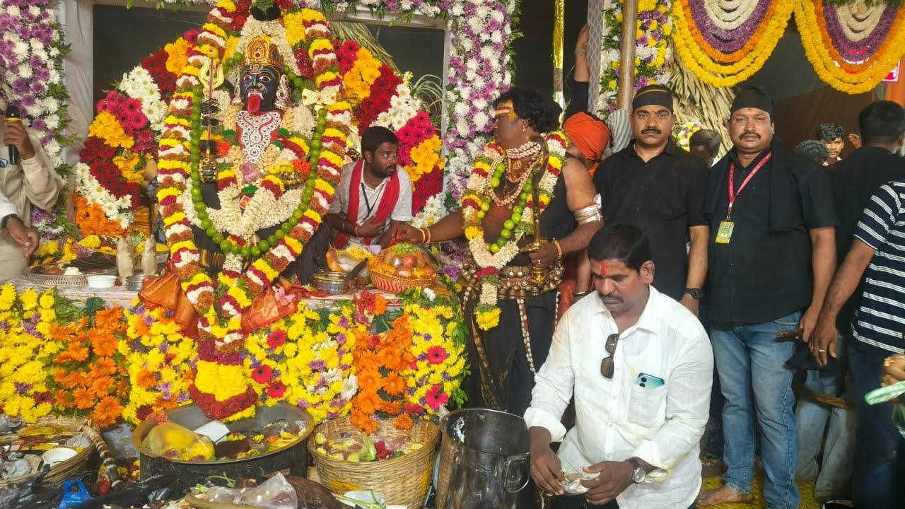 ఏలూరు జాతర లో నల్లమరారమ్మ సంబరం 🙏🏼🙏🏼🙏🏼🙏🏼🙏🏼🙏🏼