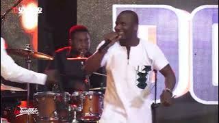 Witness Francis Amo's Unforgettable Reggae Moment!