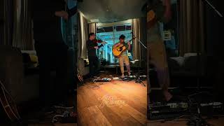 Starting Monday morning off easy #acousticguitar #guitarandviolin #violin