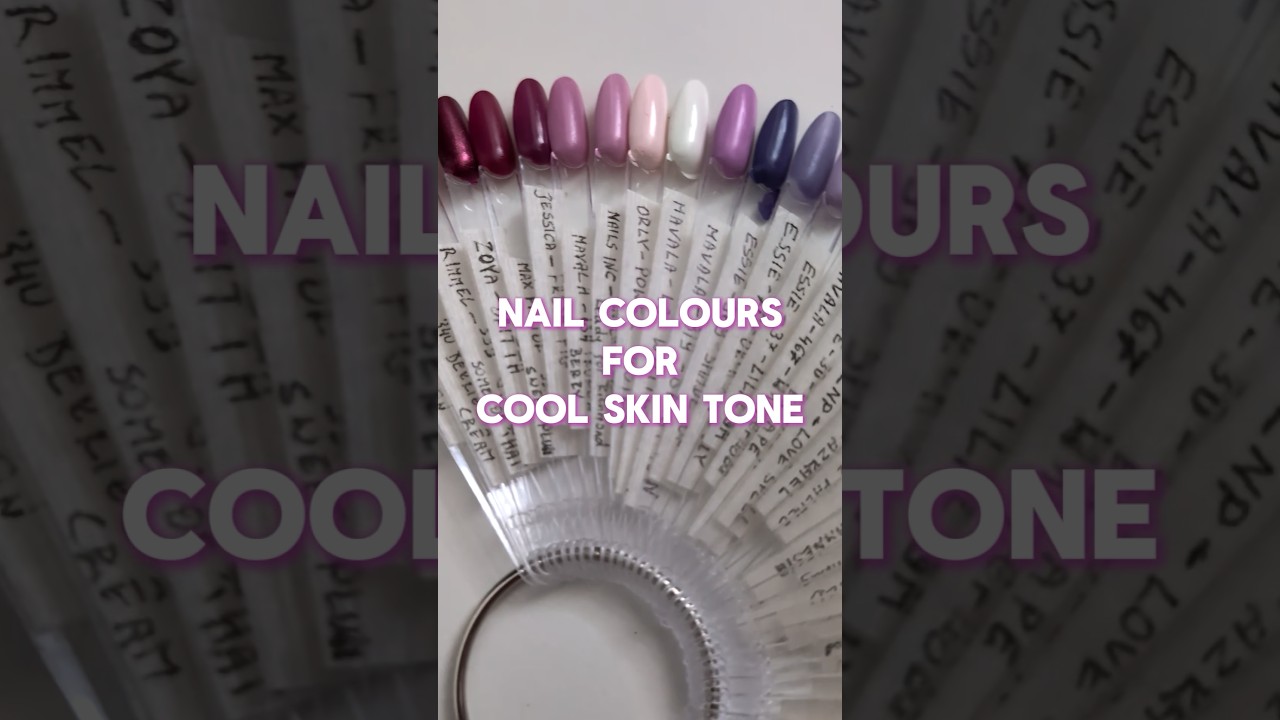 💅 Collection of nail polishes in the Cool Winter colour palette ❄️💙 