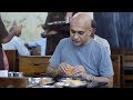 Enjoy Vegetarian MANGALOREAN BREAKFAST At 96-Year-Old Taj Mahal Restaurant | Mangalore | Food Lovers