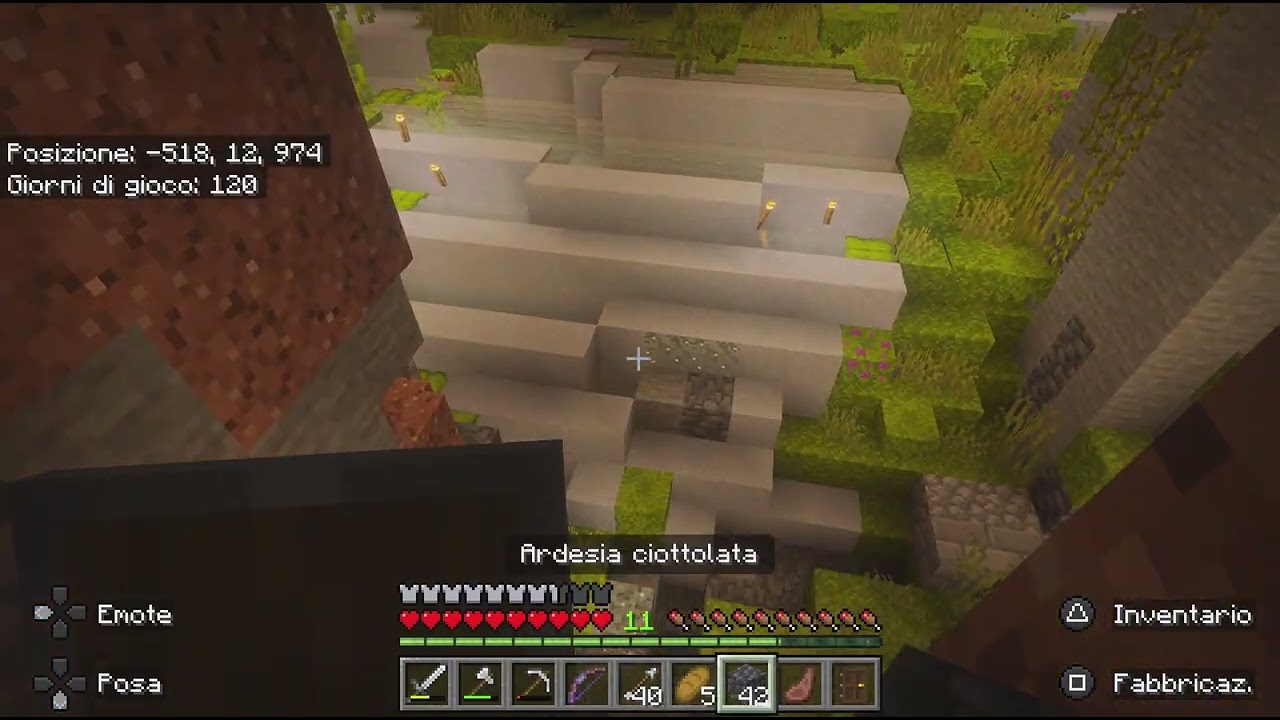 Minecraft vi faccio vdere la mia caverna 😊