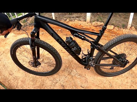 Vídeo: O que é uma bicicleta hardtail?