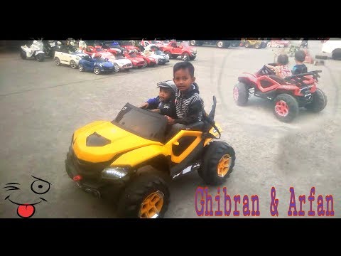 TEST DRIVE MOBIL AKI MAINAN ANAK MANUAL + REMOT. 