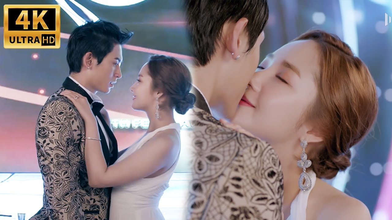 Мужская звезда предложил девушке! Она поцеловала его на публике, так счастлива!