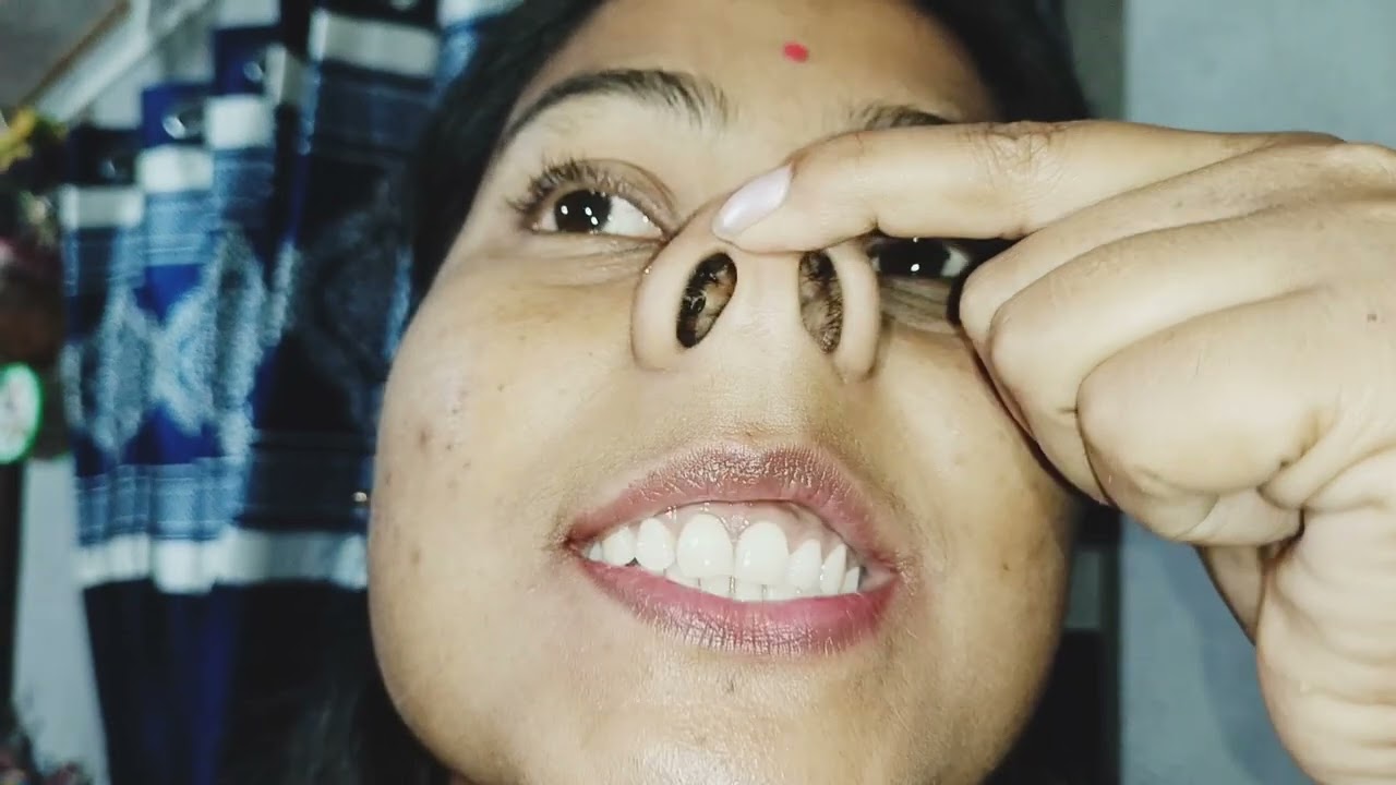 piggy nose challenge video with back camera flashlight#inside piggy nose challenge video#daily vide