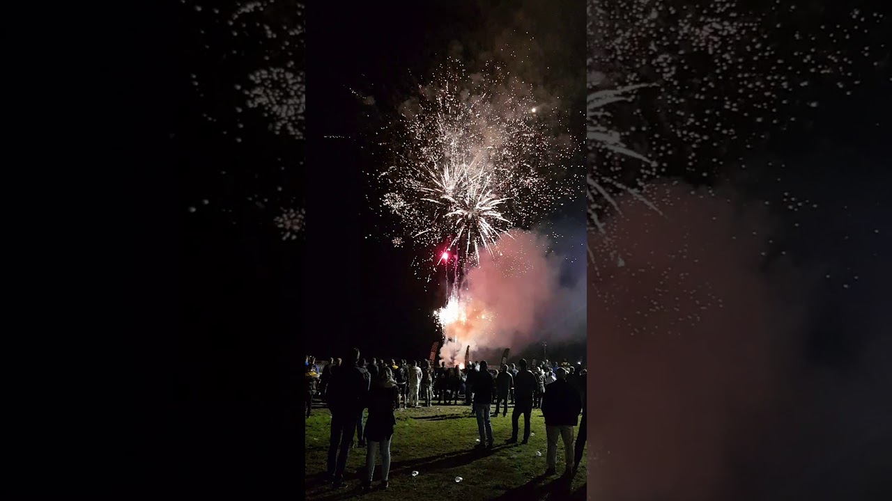 Feuerwerk Badko Zena Feuerwerk Trophy Neuheiten www.Firework.com.de