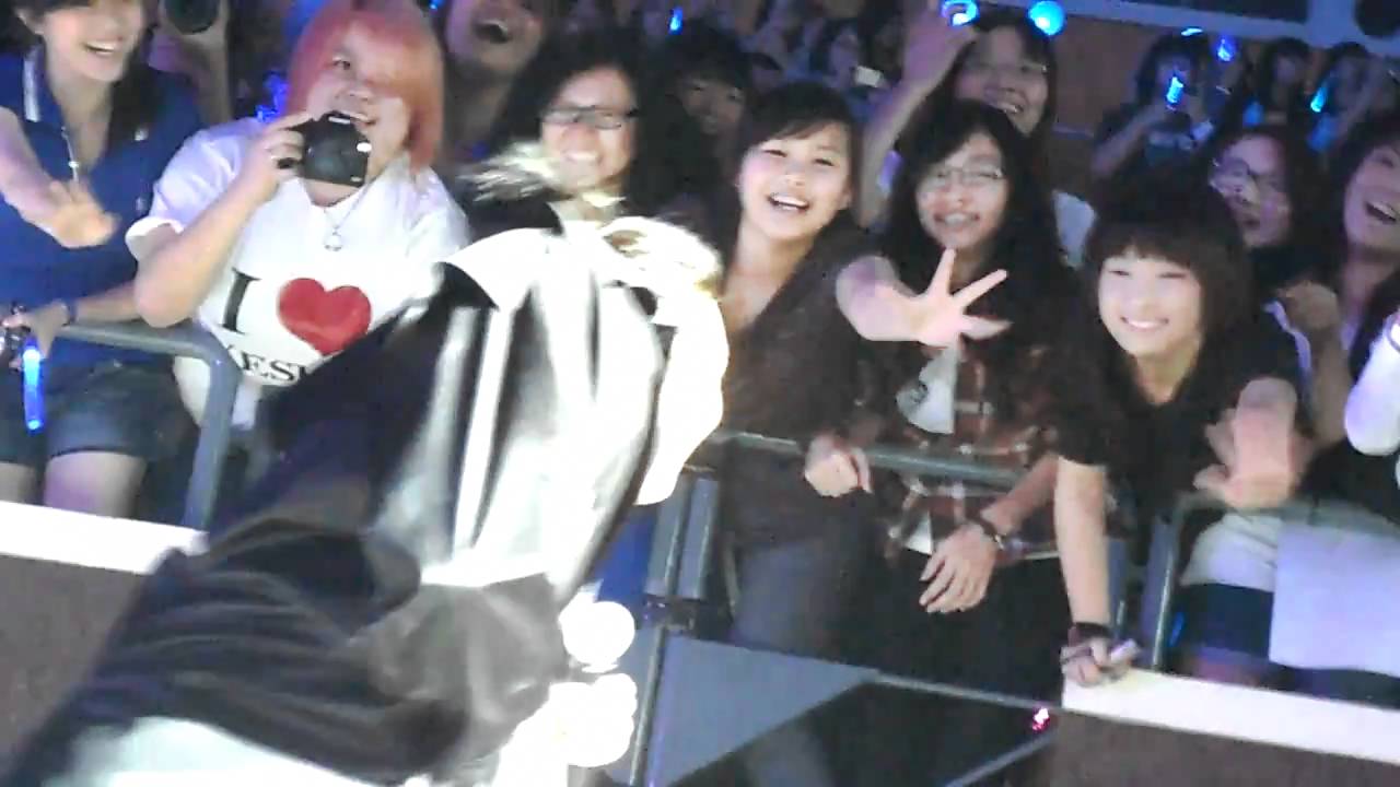 [Fancam/Singapore SS3] 110130 Super Junior - Confession (Kyuhyun, Leeteuk)