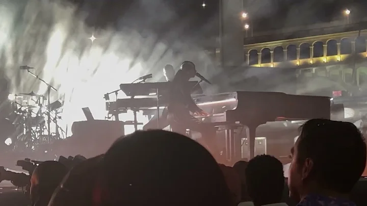 FALLIN' || THE ALICIA + KEYS WORLD TOUR LIVE IN CL...