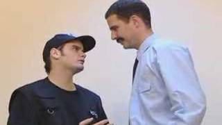 Gato Fedorento - Inspector que não sabe fazer perguntas