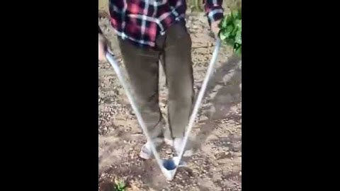 Dụng cụ trồng đánh, di chuyển cây con. Chi tiết liên hệ 0396121665