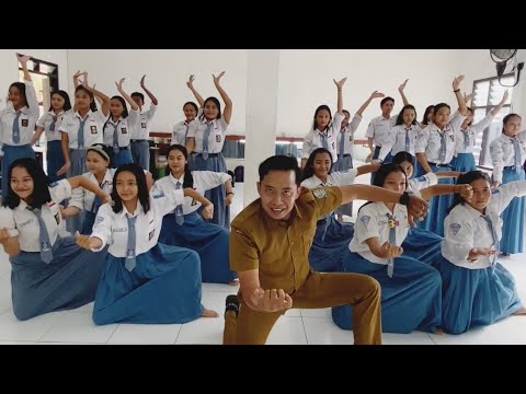 pak abing dan murid, tari tradisional kolaborasi musik jedag jedug || smkn 12 surabaya