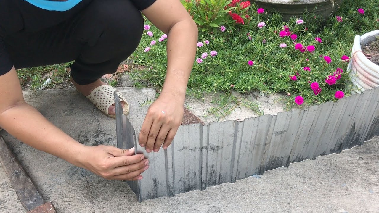 Cement Craft Ideas - Sand + Cement + Old corrugated iron = Beautiful plant pots.