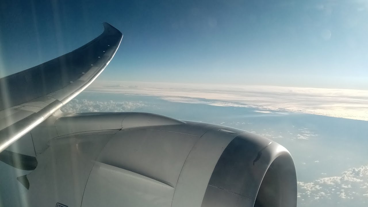[FLIGHT REPORT] Air Austral B787-8- UU987- 🇷🇪RÉUNION-PARIS CDG 🇨🇵 - ECONOMY CLASS 15A 