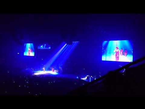 RAYE - THE WINTER WOMAN - LIVE IN BOLOGNA