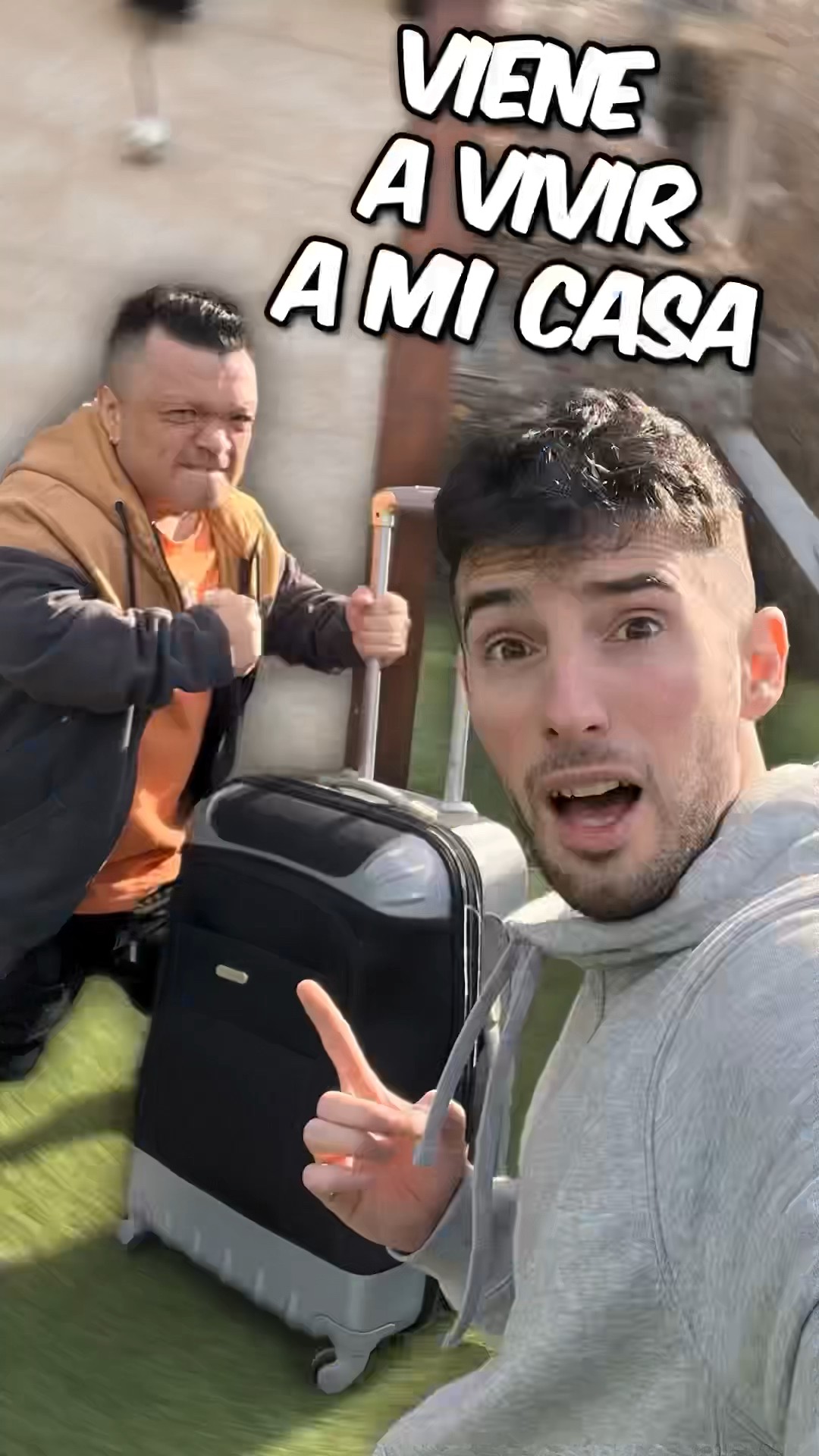 Mi amigo me oculta algo ???