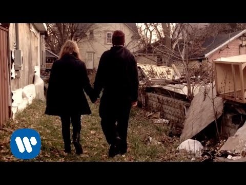 KING 810 - desperate lovers [OFFICIAL VIDEO]