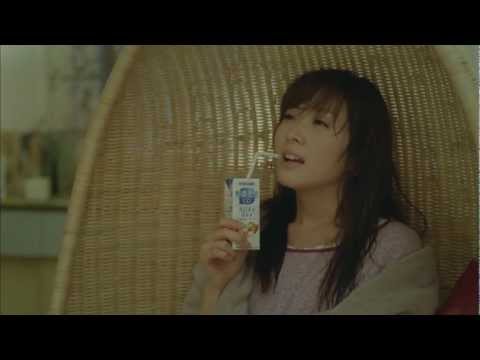 高島彩 CM 野菜生活 お気に入りの椅子篇①