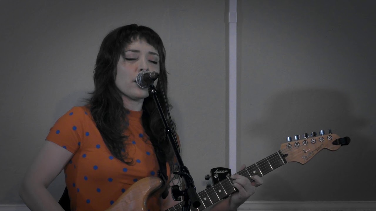 Carly Gibson - "Love Me" Live at The Train Depot