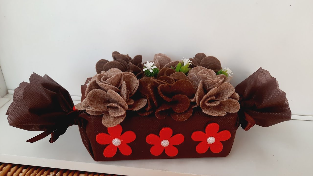 Peso de Porta Feito com Caixa de Leite/Com Flores de Feltro/Artesanato Para Fazer e Vender