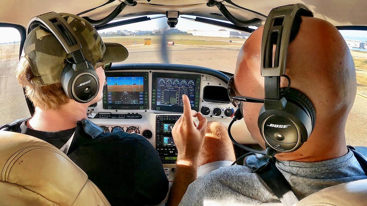 Takeoffs and Landings in TricycleGear Airplanes YouTube