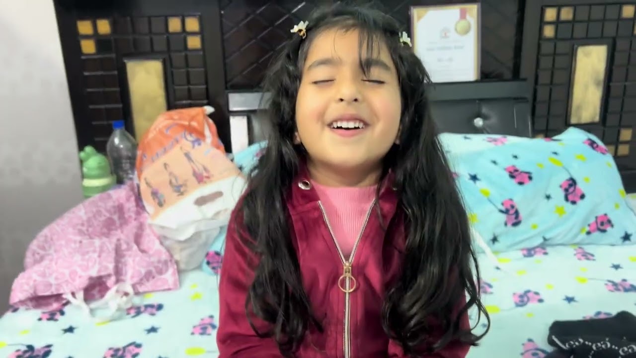 Ruhani ke liye ki dher sari shopping 🛍️ plz like share and subscribe 