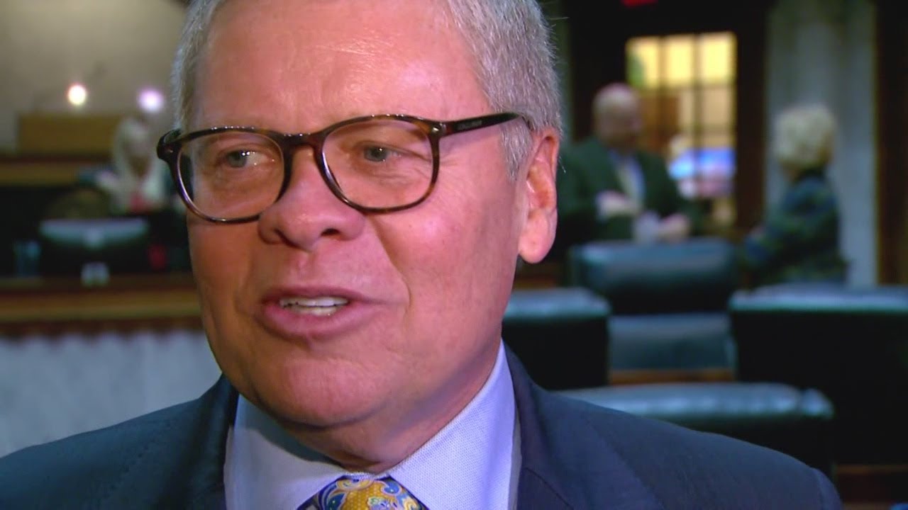 Lawmakers take first step with Sunday alcohol sales in Indiana YouTube
