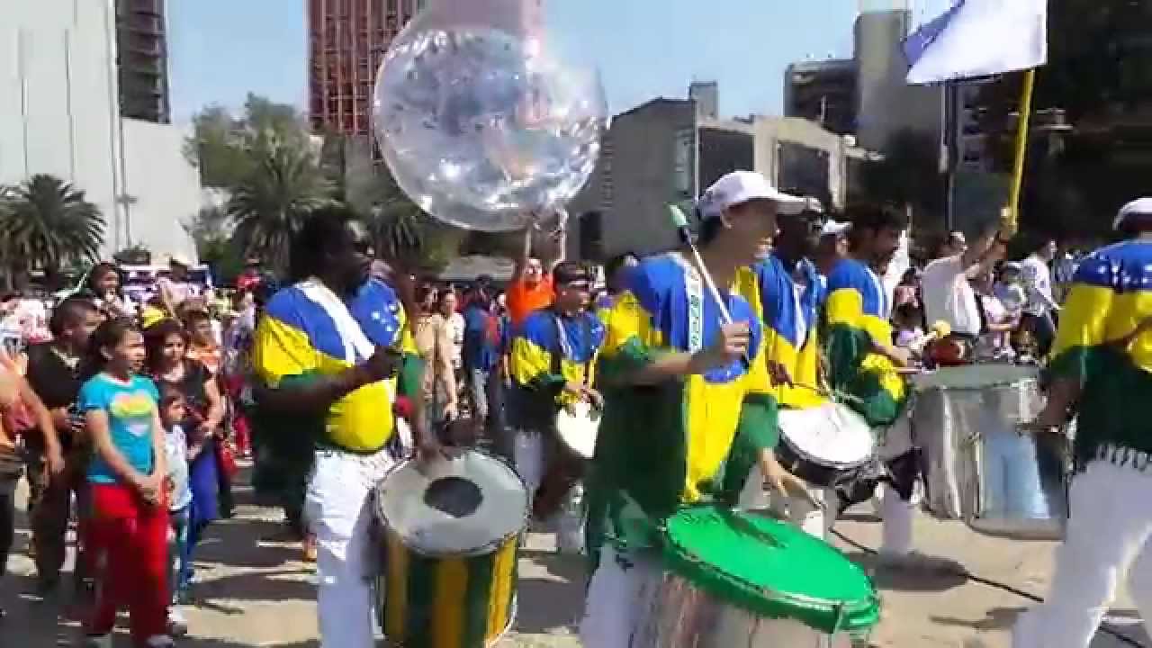 Batucada Río 2 - YouTube
