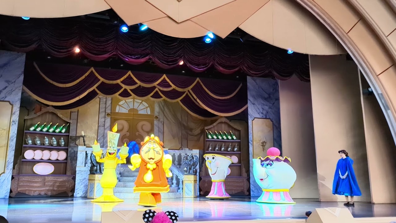 2025-01 - Disney World - Disney's Hollywood Studios - Beauty and the Beast show