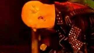 Video thumbnail of "Judas Priest - Breaking The Law (Live)"