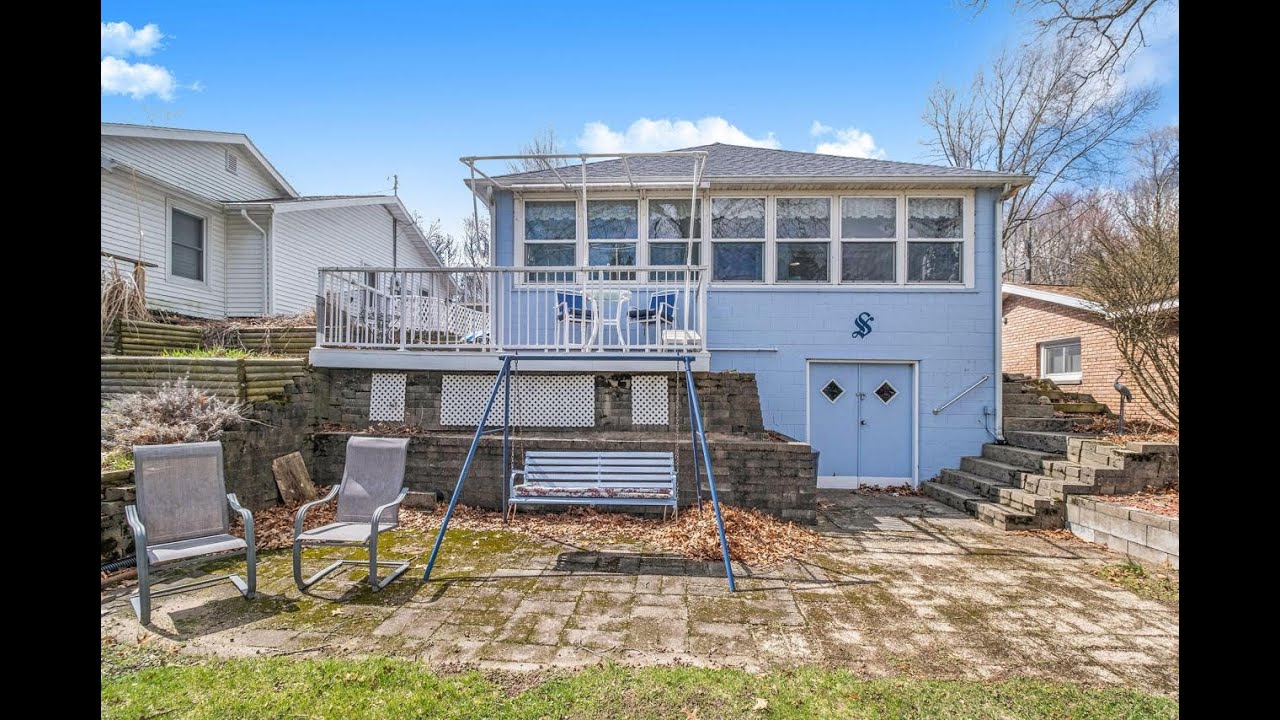 92543 Gravel Lake Drive Lawton, MI Homes for Sale