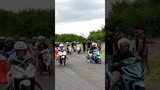 Kakinya kek kodok kata ntizen 😭😭