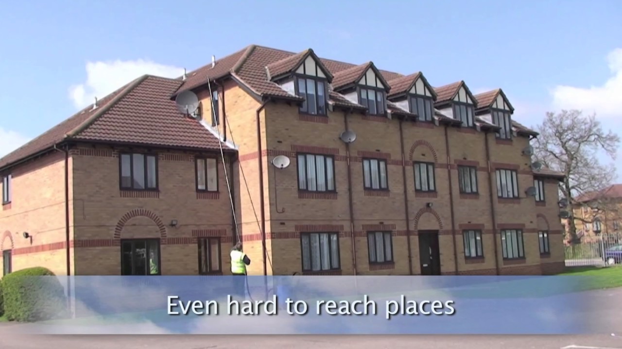 Professional Gutter Cleaning - Rosca Group