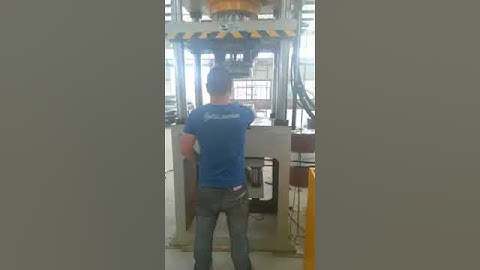 200 ton hydraulic press