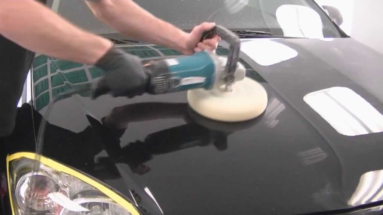 Car scratch removal at HP petrol pump