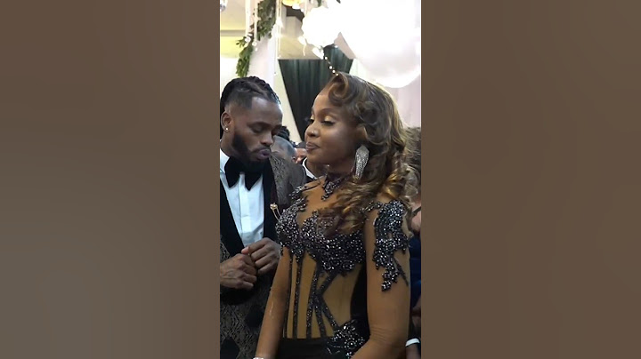 Diamond And Zuchu Dancing Komasava 🤣🤣🤣#diamondplatnumz #komasava #zuchu #musicgenre #africa #rap