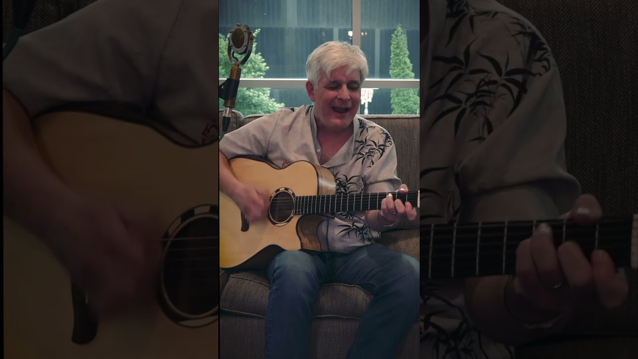 Ver Rees Shad with "Magic Lantern Presentation" #singersongwriter #songwriting en YouTube Ver Rees Shad with "Magic Lantern Presentation" #singersongwriter #songwriting en YouTube