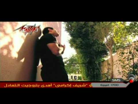     شادى حسن قامت تمشى