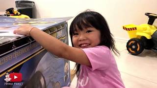 Batman Batmobile 6-Volt Battery-Powered Ride-On | Toy Unboxing by Princess Macey J