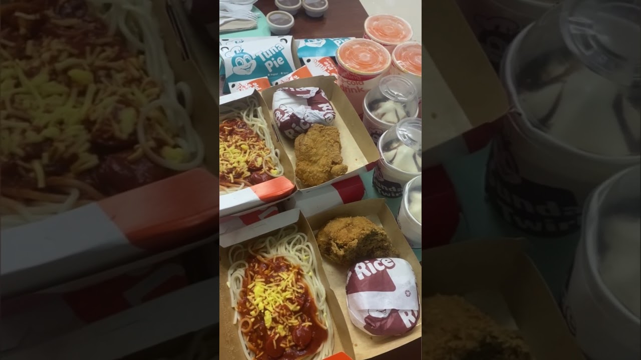 Jollibee Delivery! 