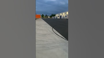 Arrma limitless v2 hobbywing max5 g2 with 1100kv castle 2028 motor