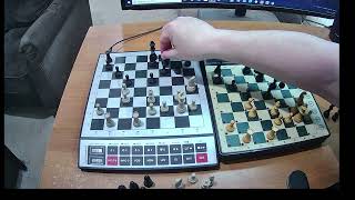 Fidelity SCC Super 9 vs Mephisto Super Mondial II