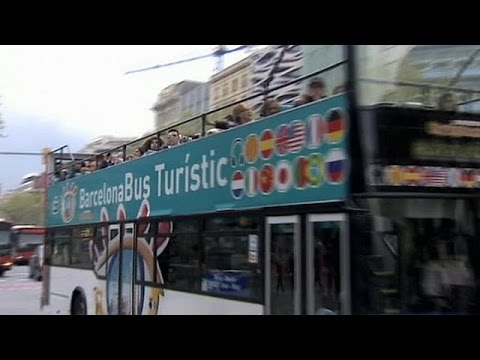 Video: I Turisti Britannici Hanno Truffato Gli Hotel Spagnoli Da $ 74 Milioni