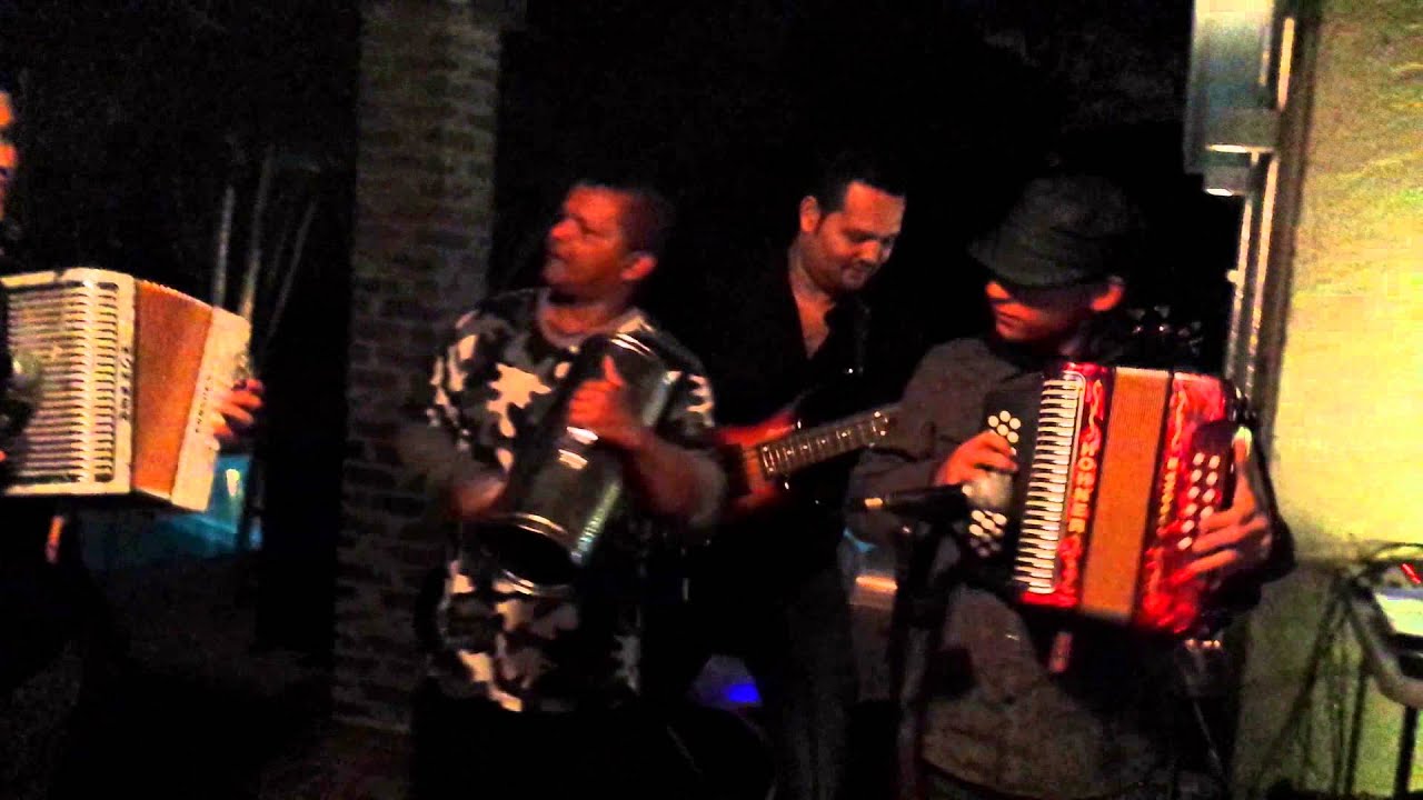 Edison Rey Pique de Acordeón - Edison Rey & Juan David Payares - YouTube