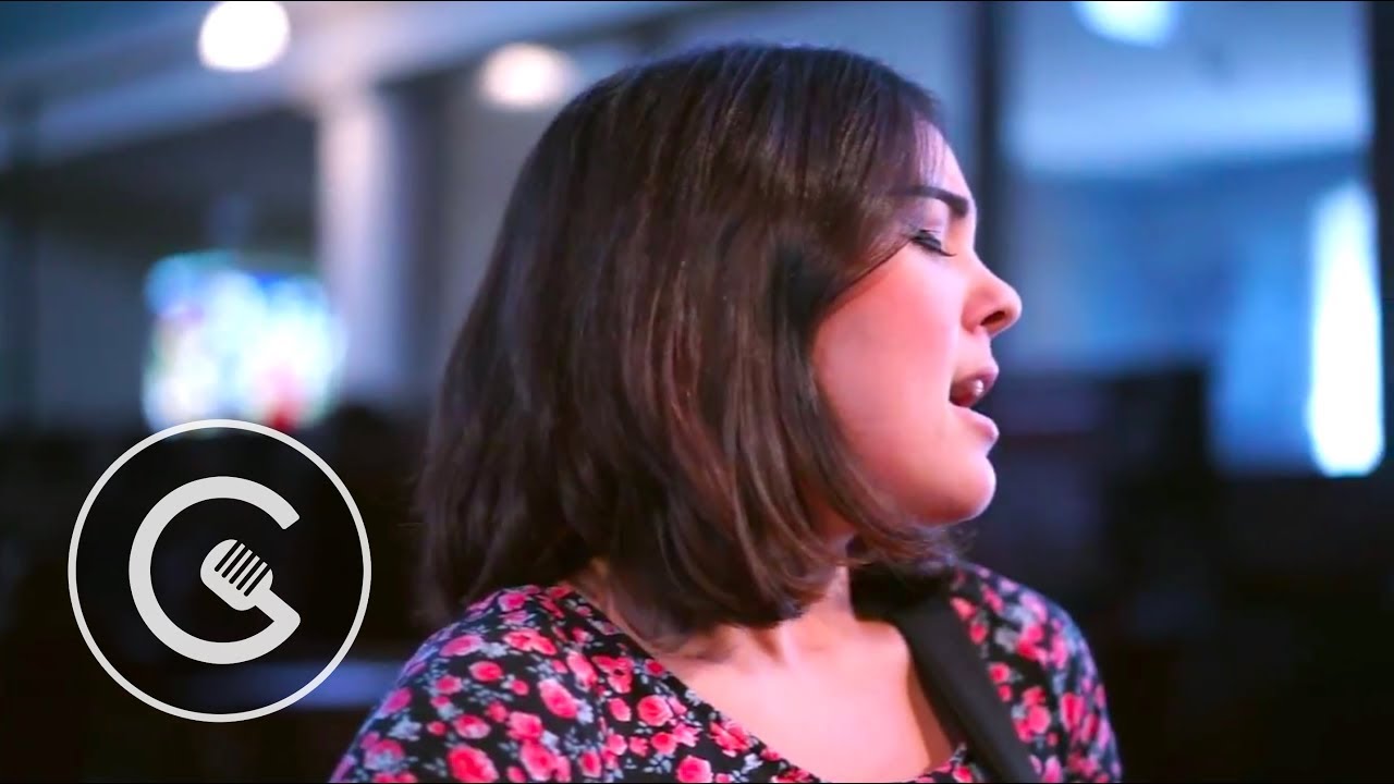 Vicky Sometani - Maybe | One Shot Session - Go out of Tune