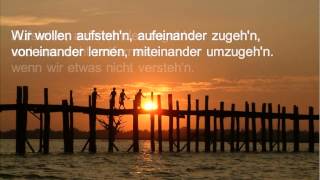 Video thumbnail of "Aufstehen, aufeinander zugehen"