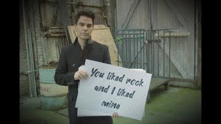 Miniatura del video "Stereophonics - Right Place Right Time (Official Video)"