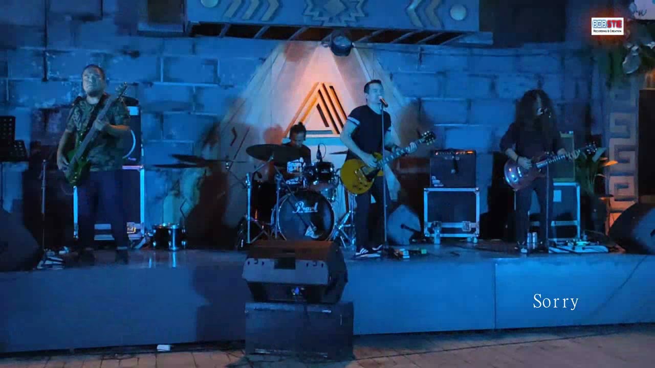 cueshe jovan mabini guitar solo compilation YouTube